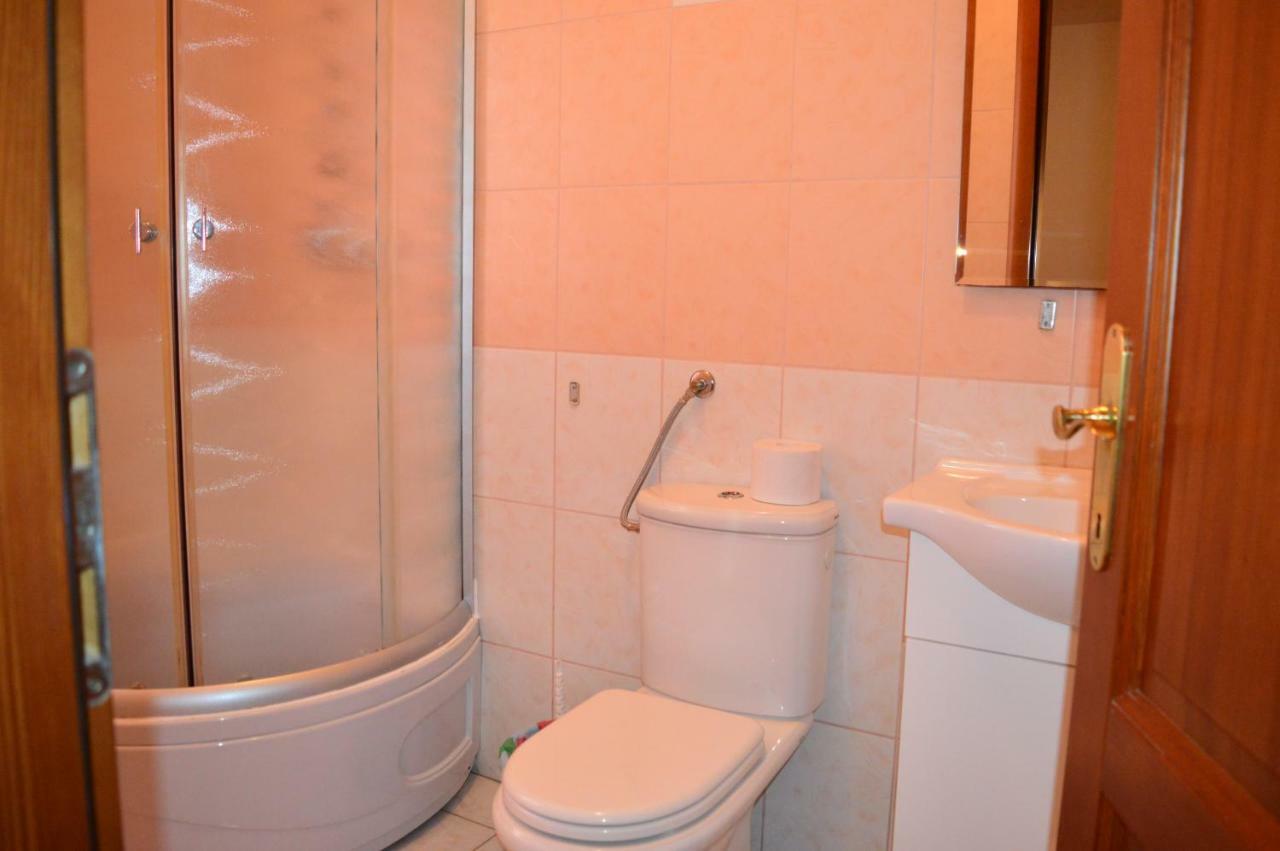 Apartmani Macak II Novalja Exteriör bild